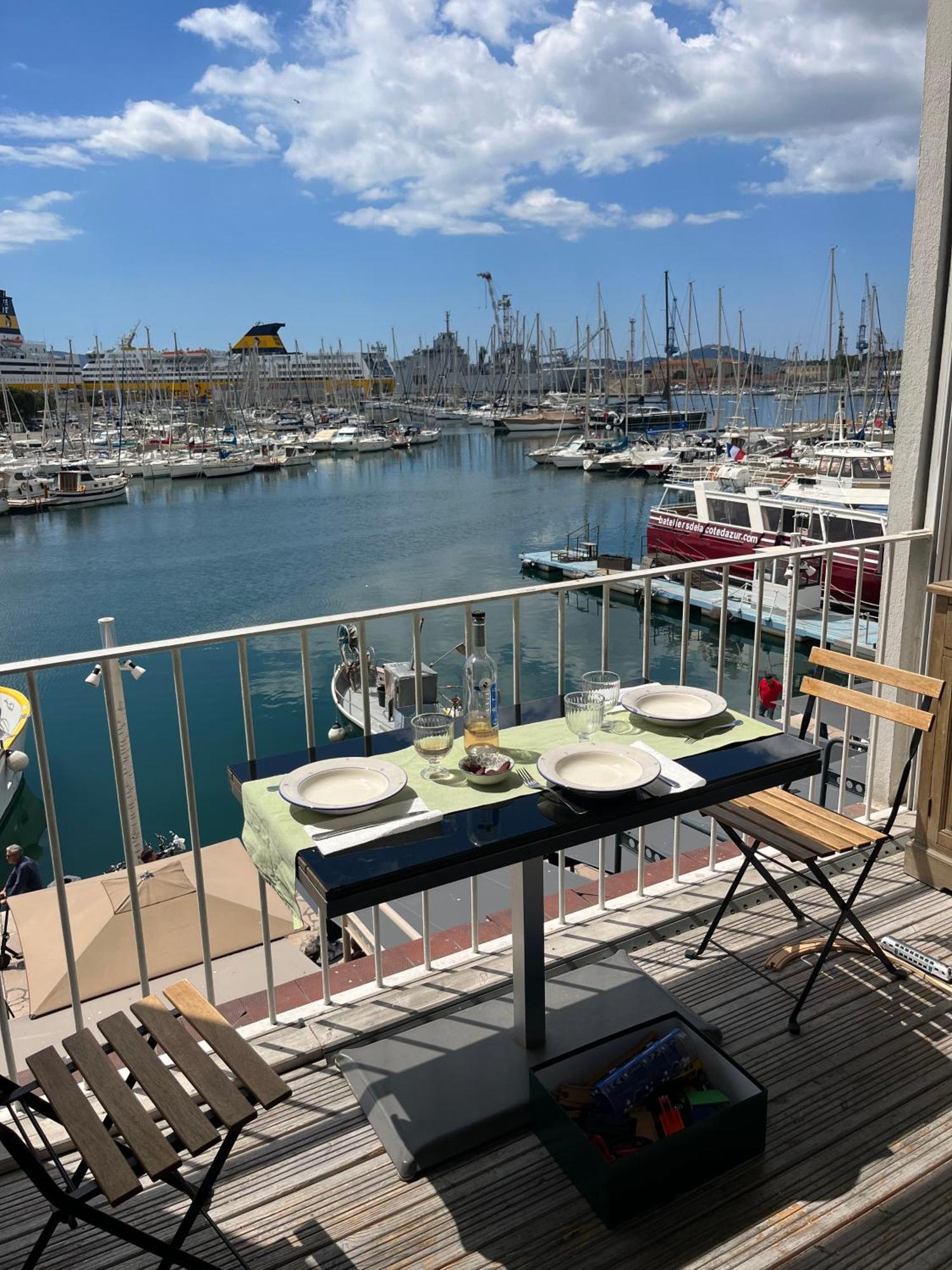 Apartamento Marinca Du Port De Tolón Exterior foto